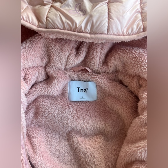 TNA Little fuzzy puff jacket - Picture 3 of 5